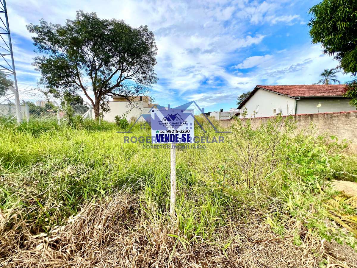 Lote de 420m² a venda no Setor Turista 2 em Caldas Novas GO