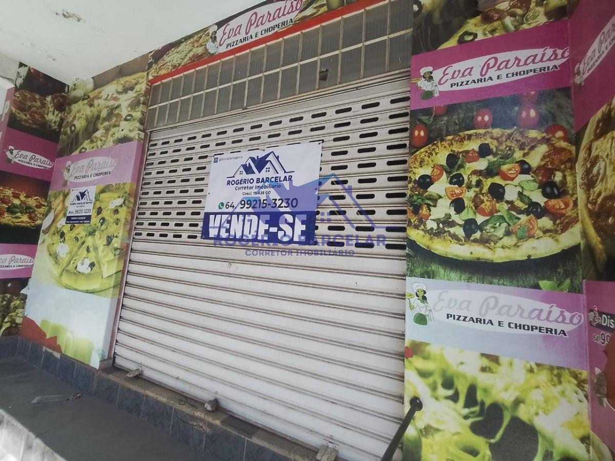 Oportunidade a Venda no Edifício Triângulo - Área comercial (pizzaria) à venda